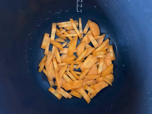 ホットクックレシピ「ツナとしめじのツナケチャップ煮」の調理画像