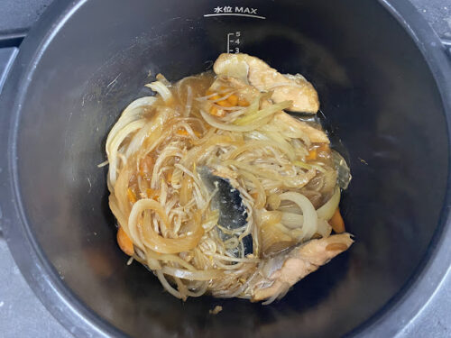 ホットクックレシピ「鮭の甘酢あんかけ」の調理画像